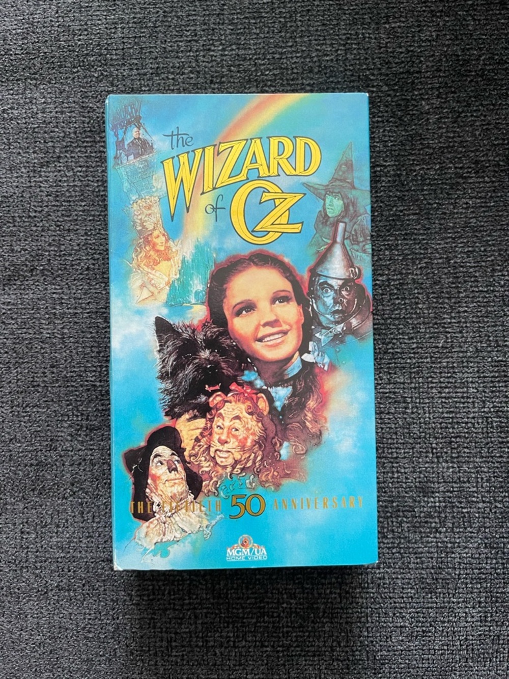 The Wizard of Oz VHS 50th
Anniversary Edition 1939-1989
Sepia-Color w/ Booklet